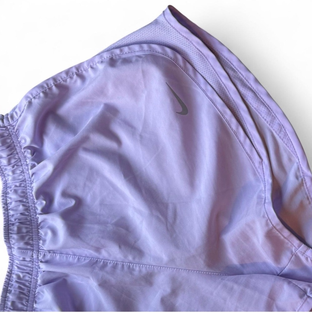 Nike Dri-FIT Tempo Running Shorts Lavender Purple Medium Athletic Dolphin Hem - Picture 6 of 10